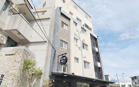 夜市电梯民宿-尤大厨的家