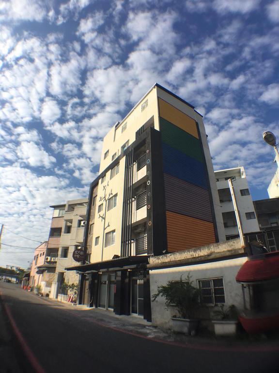 夜市电梯民宿-尤大厨的家 花莲市 外观 照片